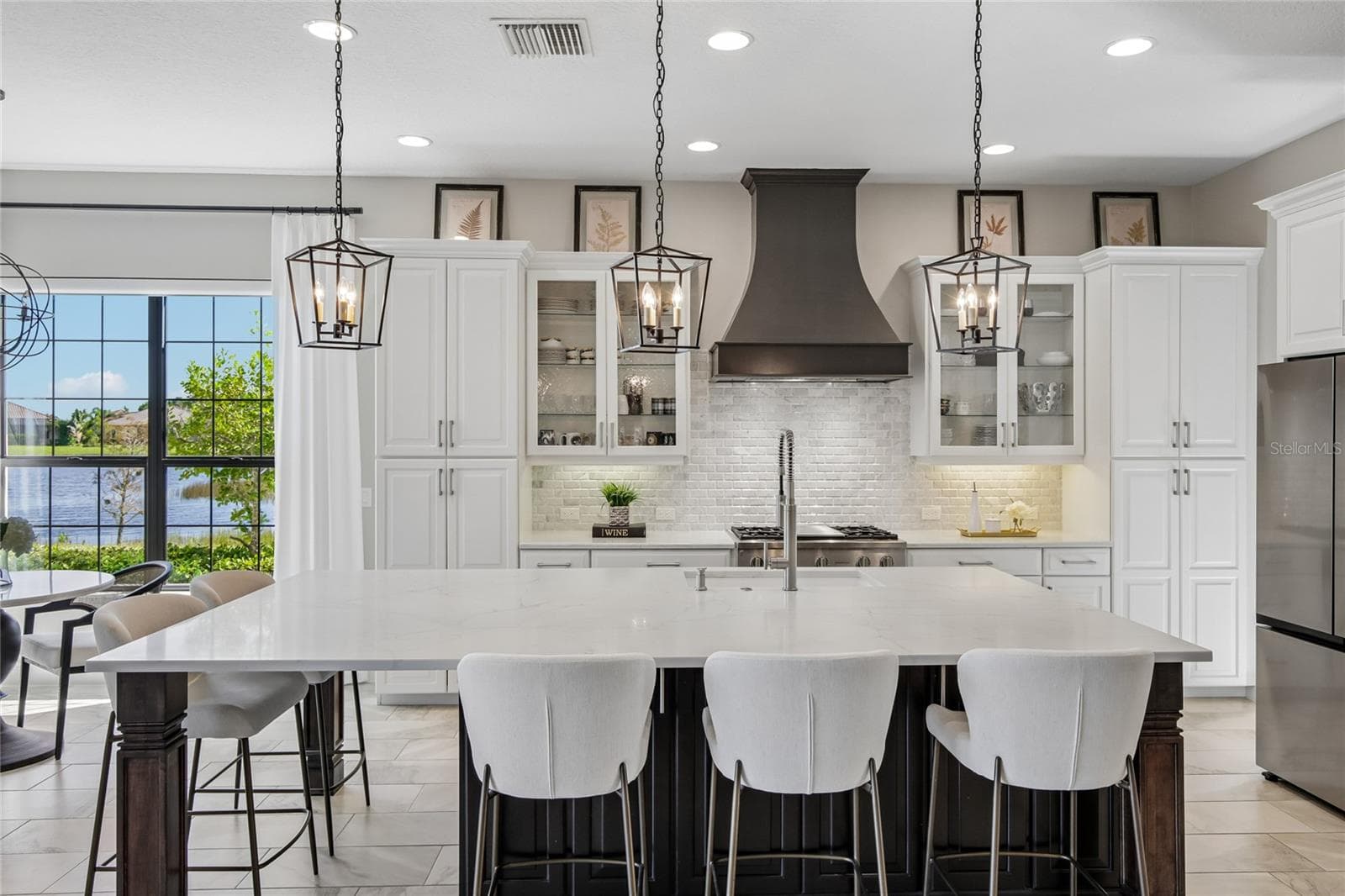 Single Family Residence at 15721 CASTLE PARK TER, LAKEWOOD RANCH, photo 27 of 100