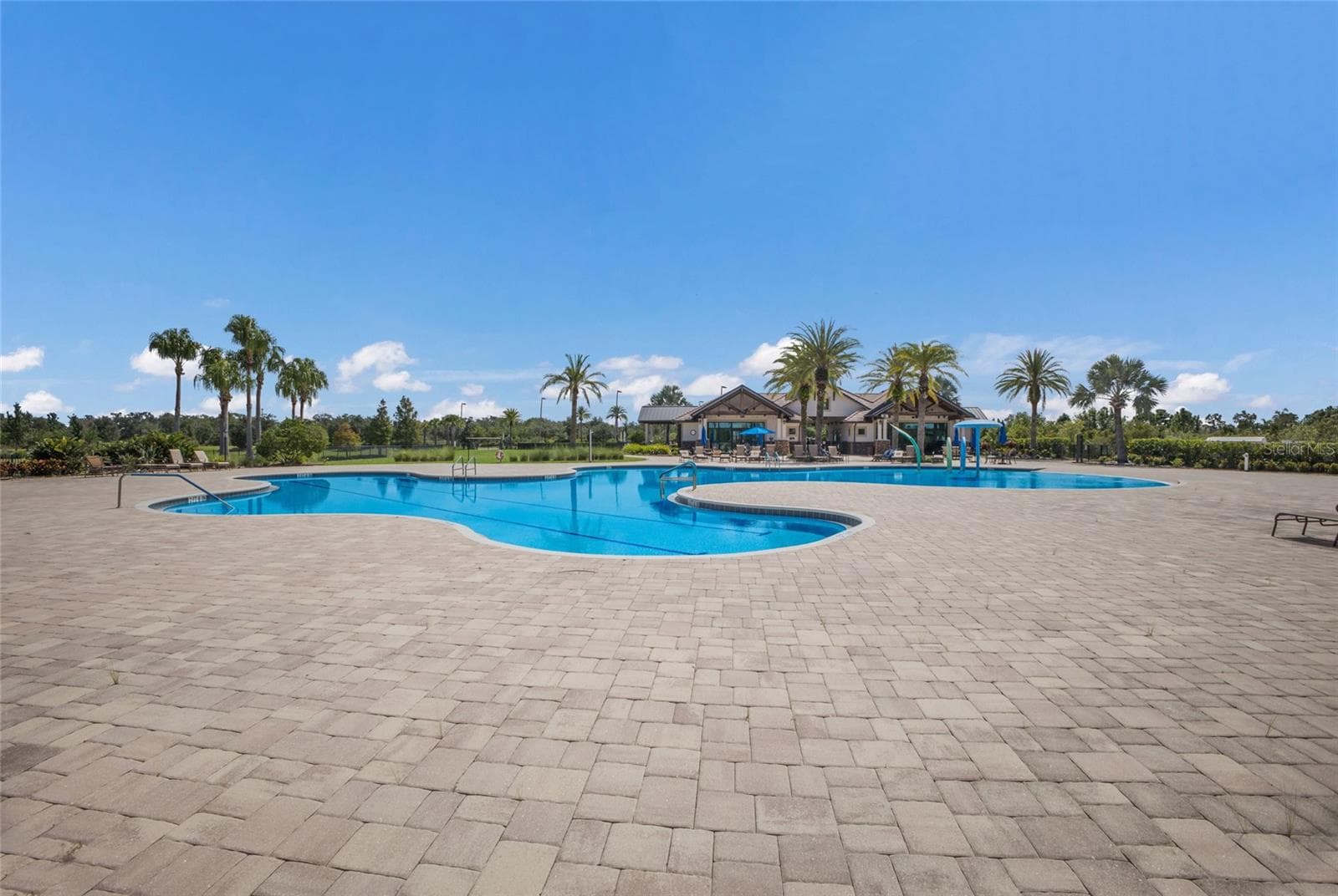 Single Family Residence at 15721 CASTLE PARK TER, LAKEWOOD RANCH, photo 92 of 100