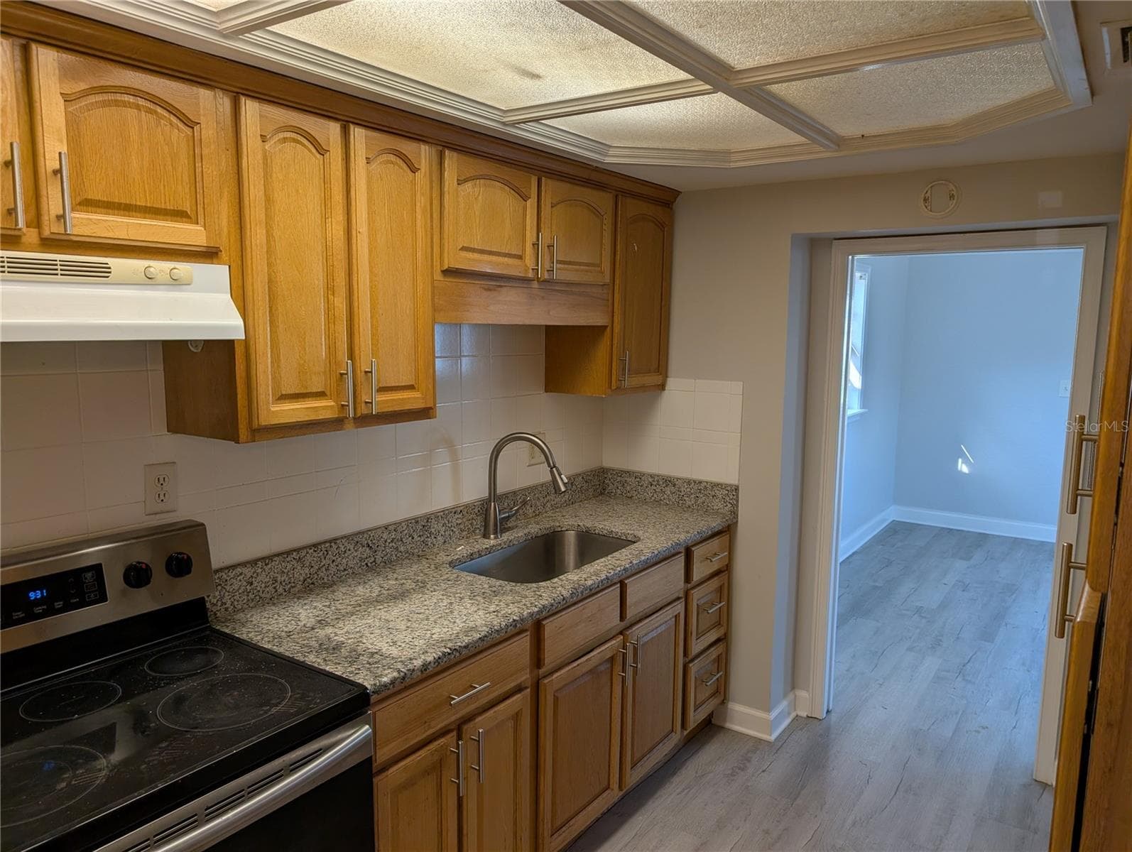 Kitchen - 2835 DIXIE RD, LAKELAND