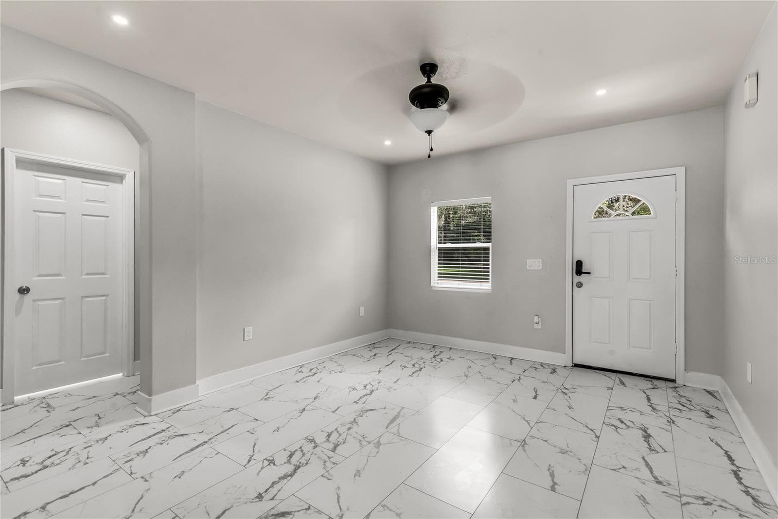 Living Room - 3954 S SANFORD AVE, SANFORD