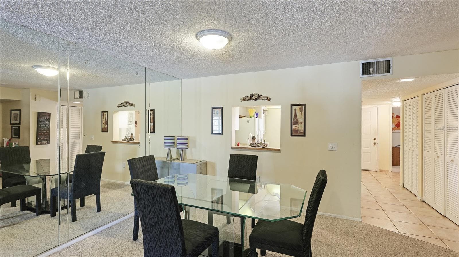 Condominium at 527 SPRING LAKES BLVD #527, BRADENTON, photo 9 of 37