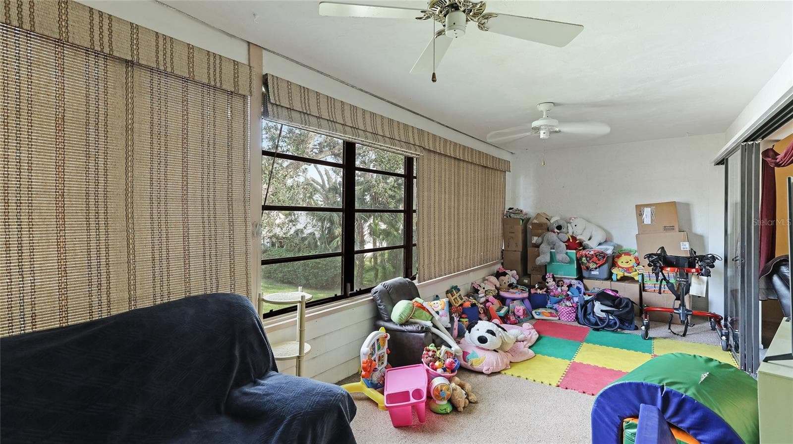 Condominium at 527 SPRING LAKES BLVD #527, BRADENTON, photo 14 of 37