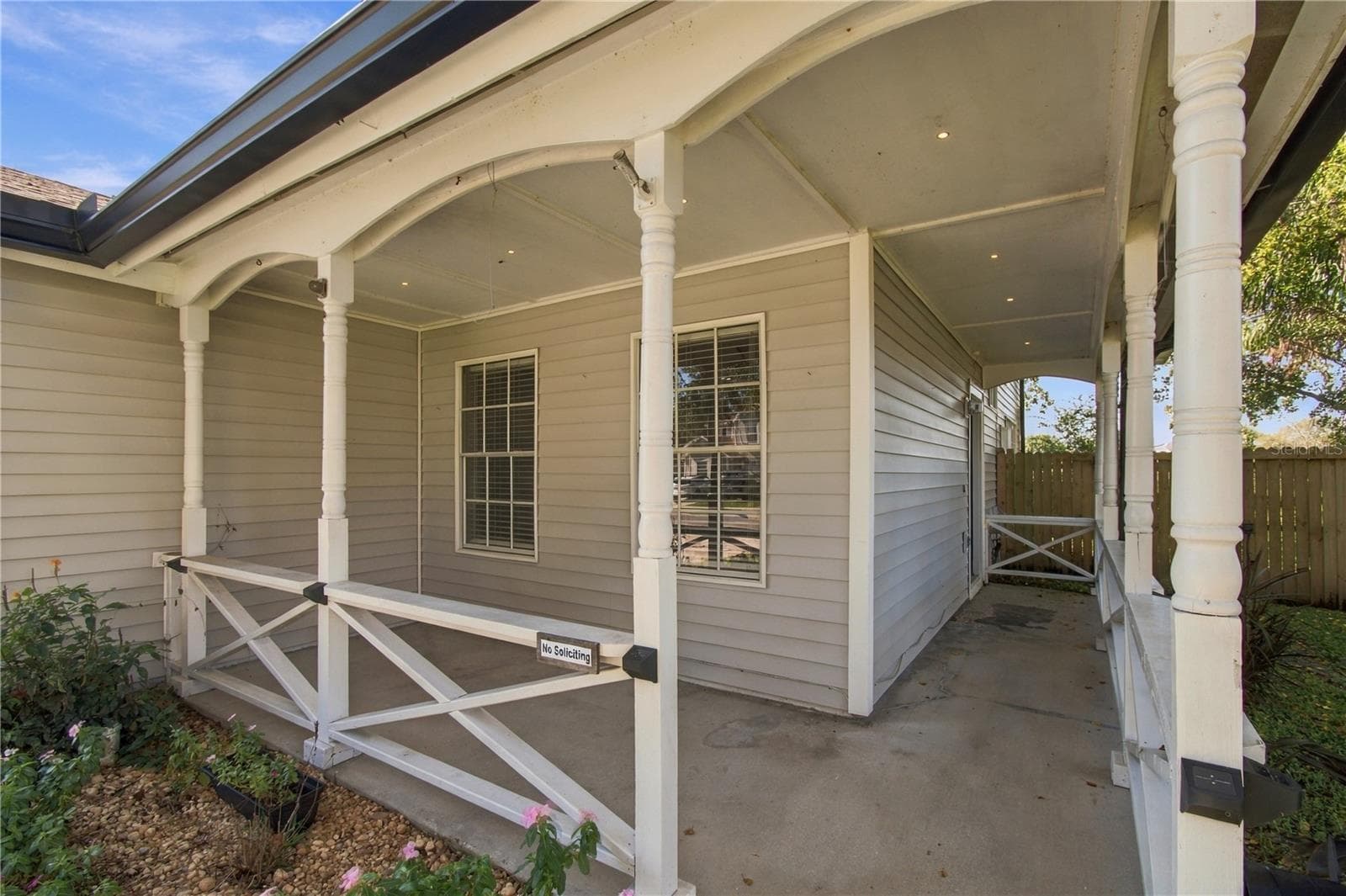 Front Porch - 9914 SURREY RIDGE RD, ORLANDO