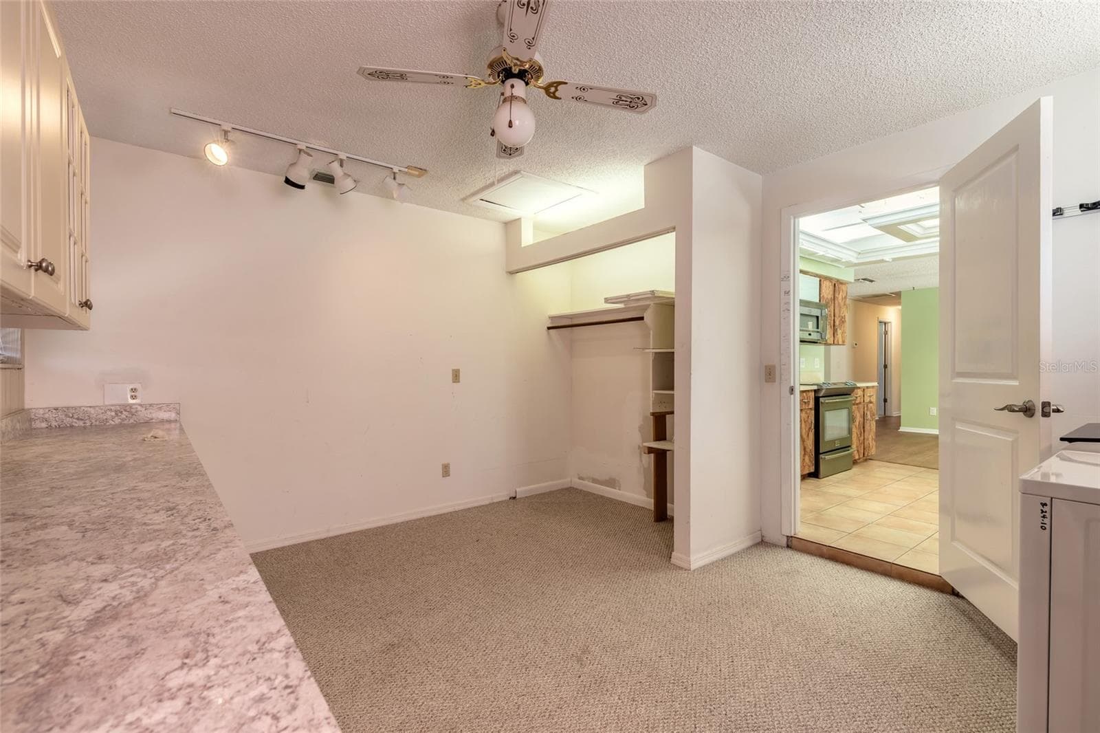Single Family Residence at 2526 ROYAL PALM DR, EDGEWATER, photo 27 of 37