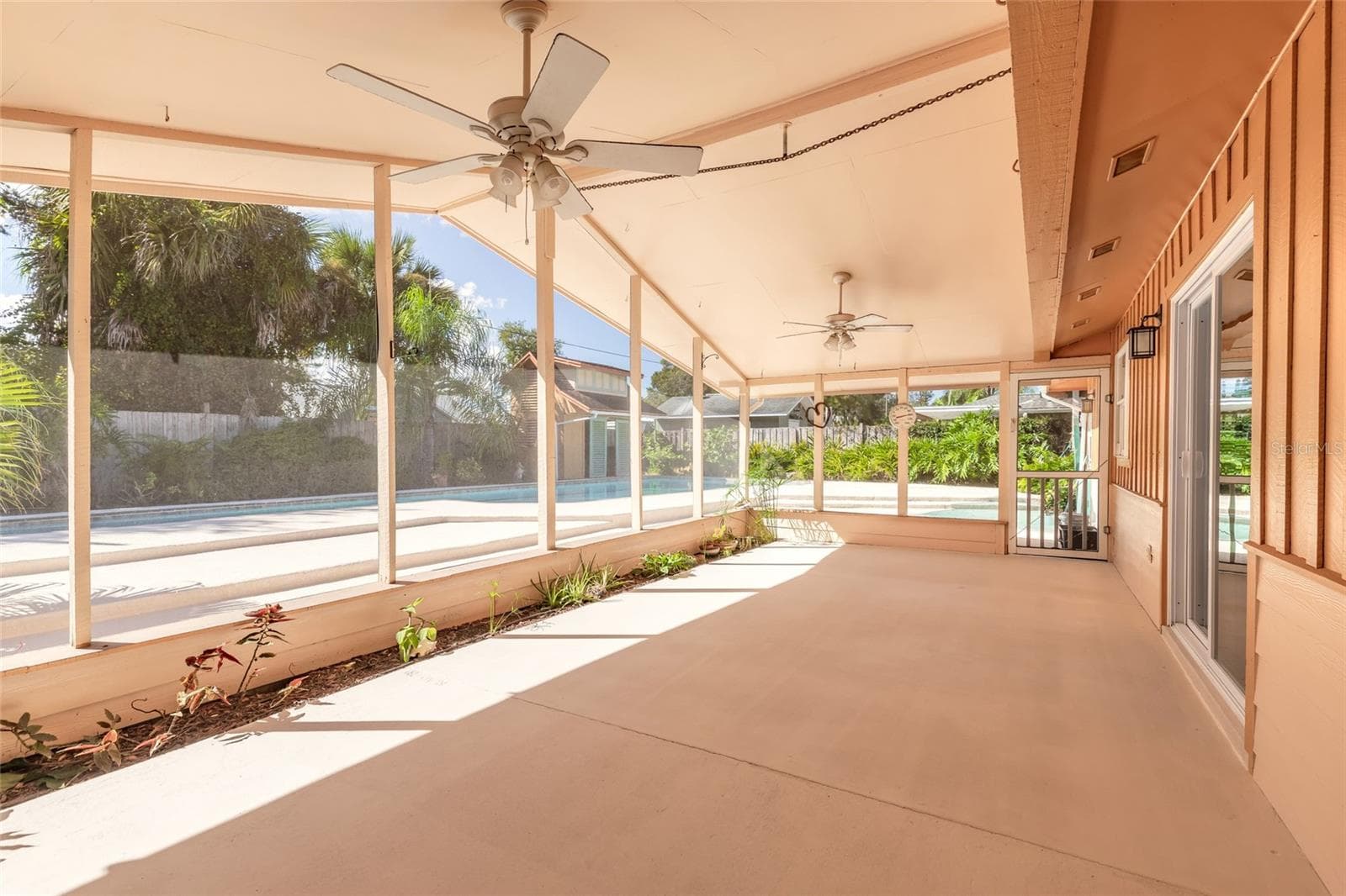 Single Family Residence at 2526 ROYAL PALM DR, EDGEWATER, photo 29 of 37
