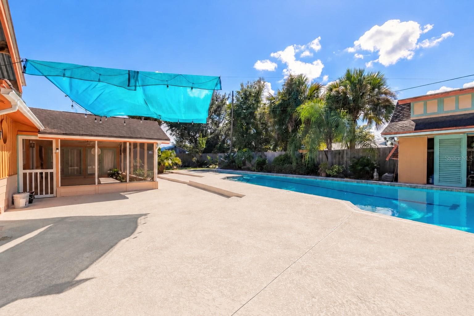 Single Family Residence at 2526 ROYAL PALM DR, EDGEWATER, photo 32 of 37