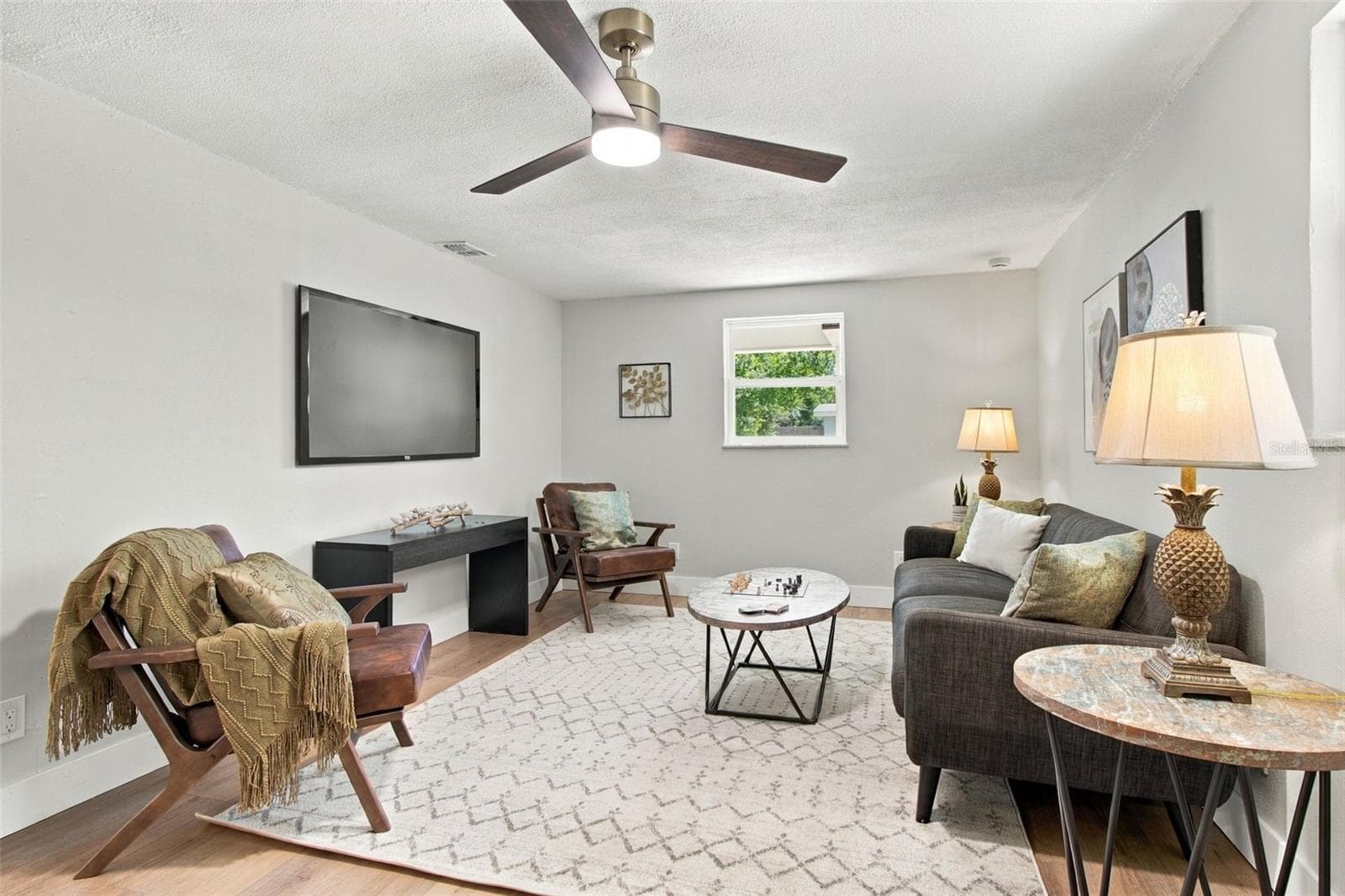 Single Family Residence at 1954 SKYLINE DR, CLEARWATER, photo 6 of 22