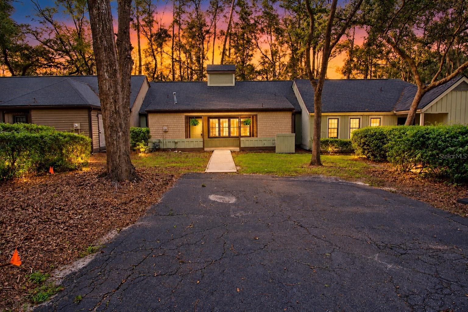 5441 SW 88 CT