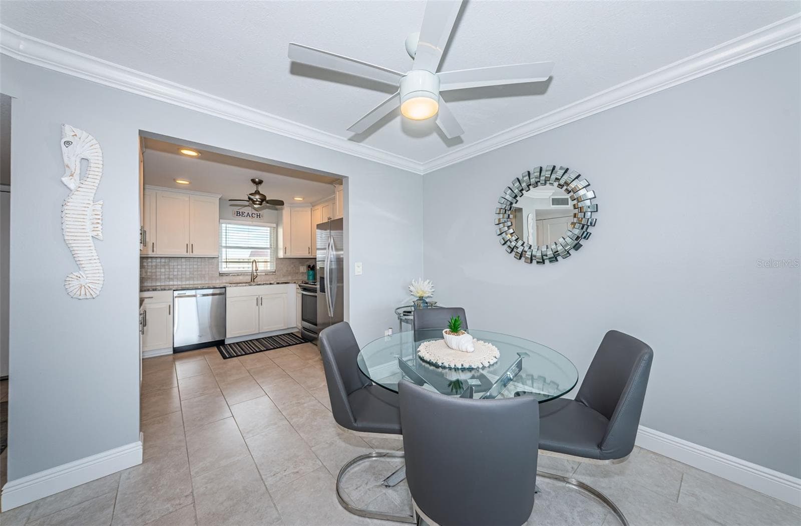 Condominium at 4775 COVE CIR #904, ST PETERSBURG, photo 14 of 56