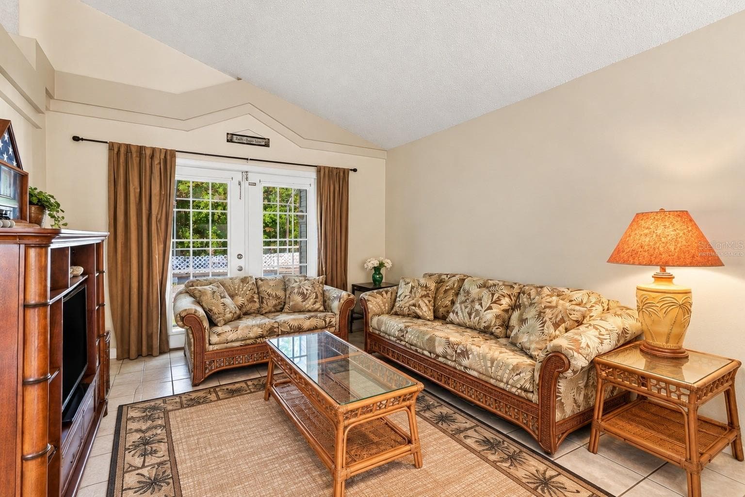 Virtually staged - 7828 LAKE PLACID LN, NEW PORT RICHEY