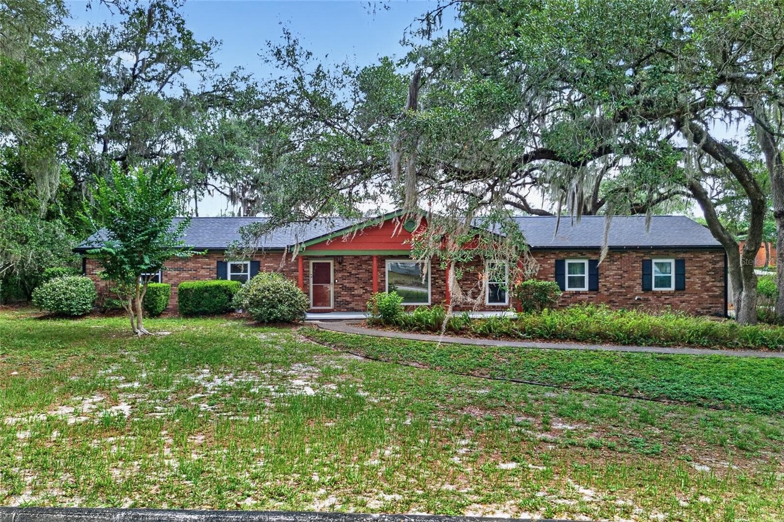 Single Family Residence at 1944 SW 48TH AVE, GAINESVILLE, photo 6 of 55