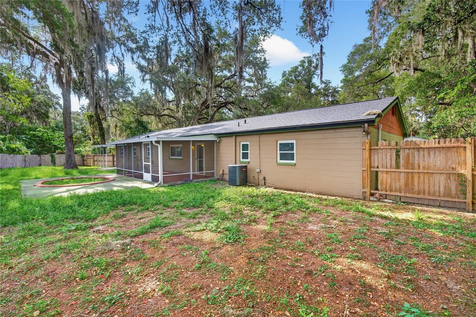 Single Family Residence at 1944 SW 48TH AVE, GAINESVILLE, photo 39 of 55