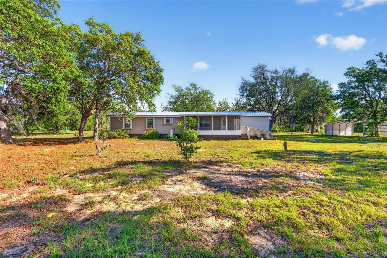 Manufactured Home at 11751 NE 116TH ST, ARCHER, photo 18 of 53