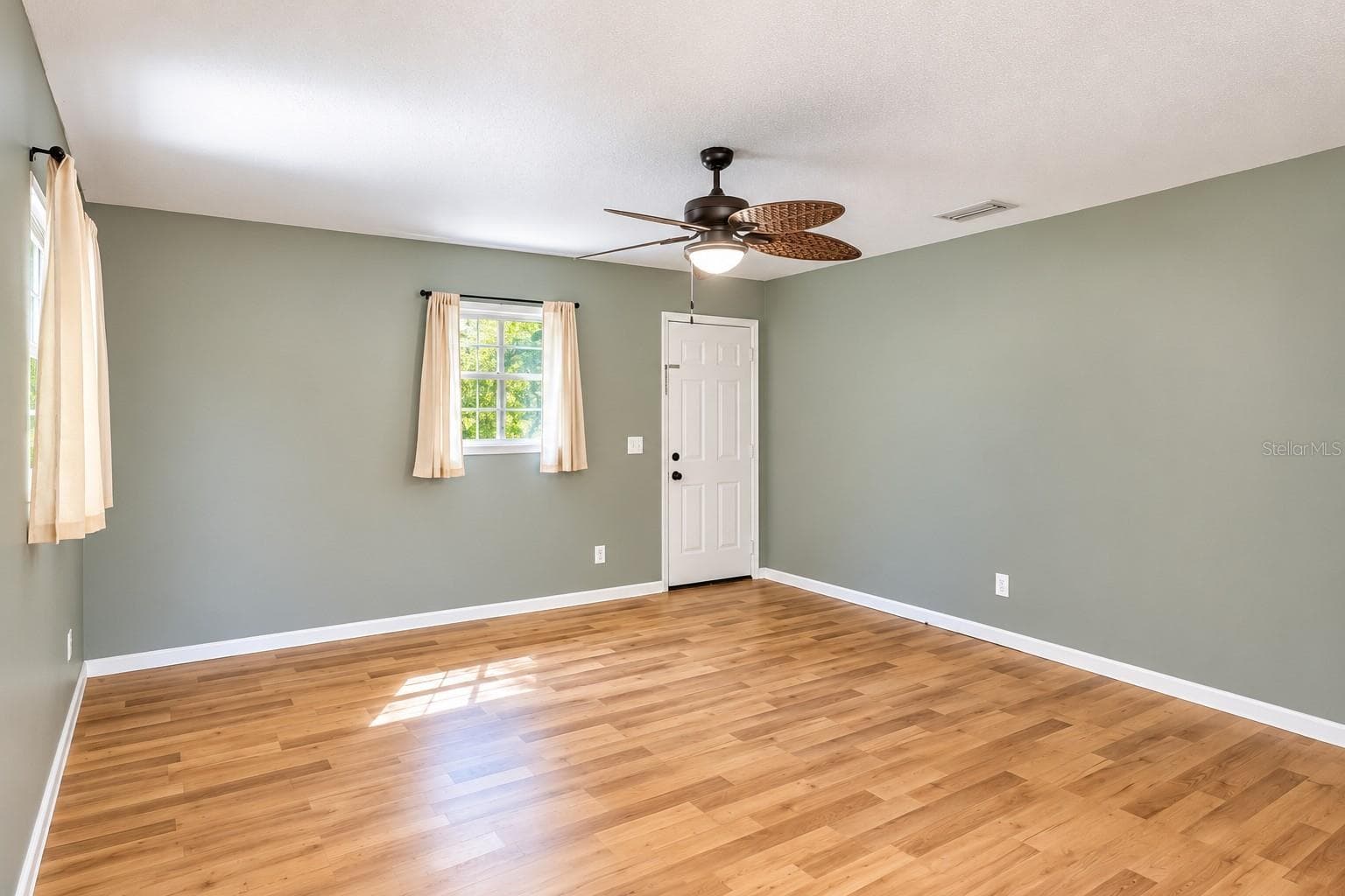 Single Family Residence at 3780 GREAT MASTERPIECE RD, LAKE WALES, photo 10 of 28