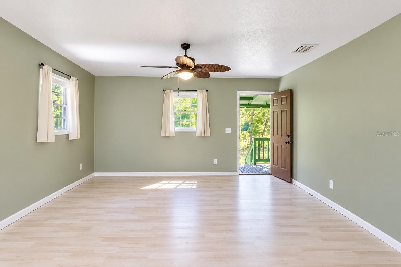 Single Family Residence at 3780 GREAT MASTERPIECE RD, LAKE WALES, photo 11 of 28