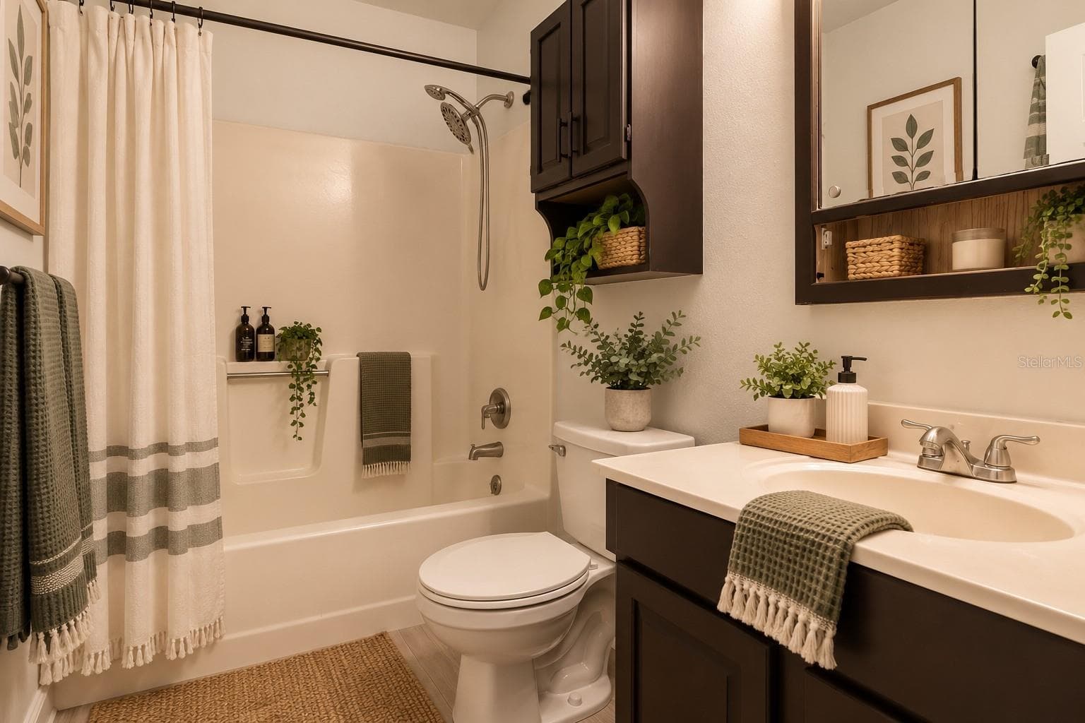 Single Family Residence at 3780 GREAT MASTERPIECE RD, LAKE WALES, photo 15 of 28