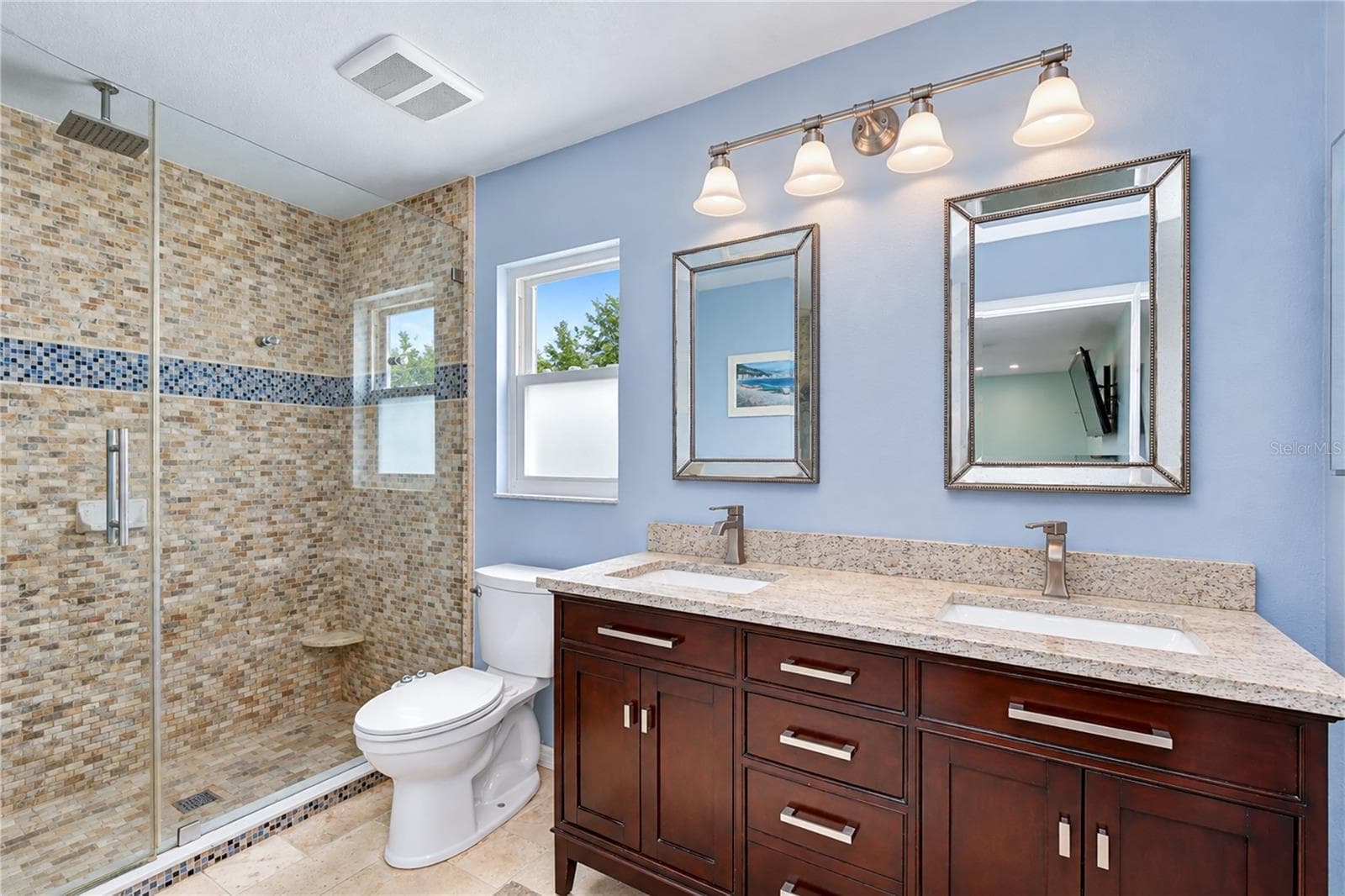 Single Family Residence at 16201 PARKSIDE DR, TAMPA, photo 17 of 32
