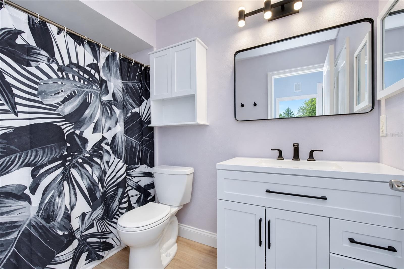 Single Family Residence at 16201 PARKSIDE DR, TAMPA, photo 22 of 32