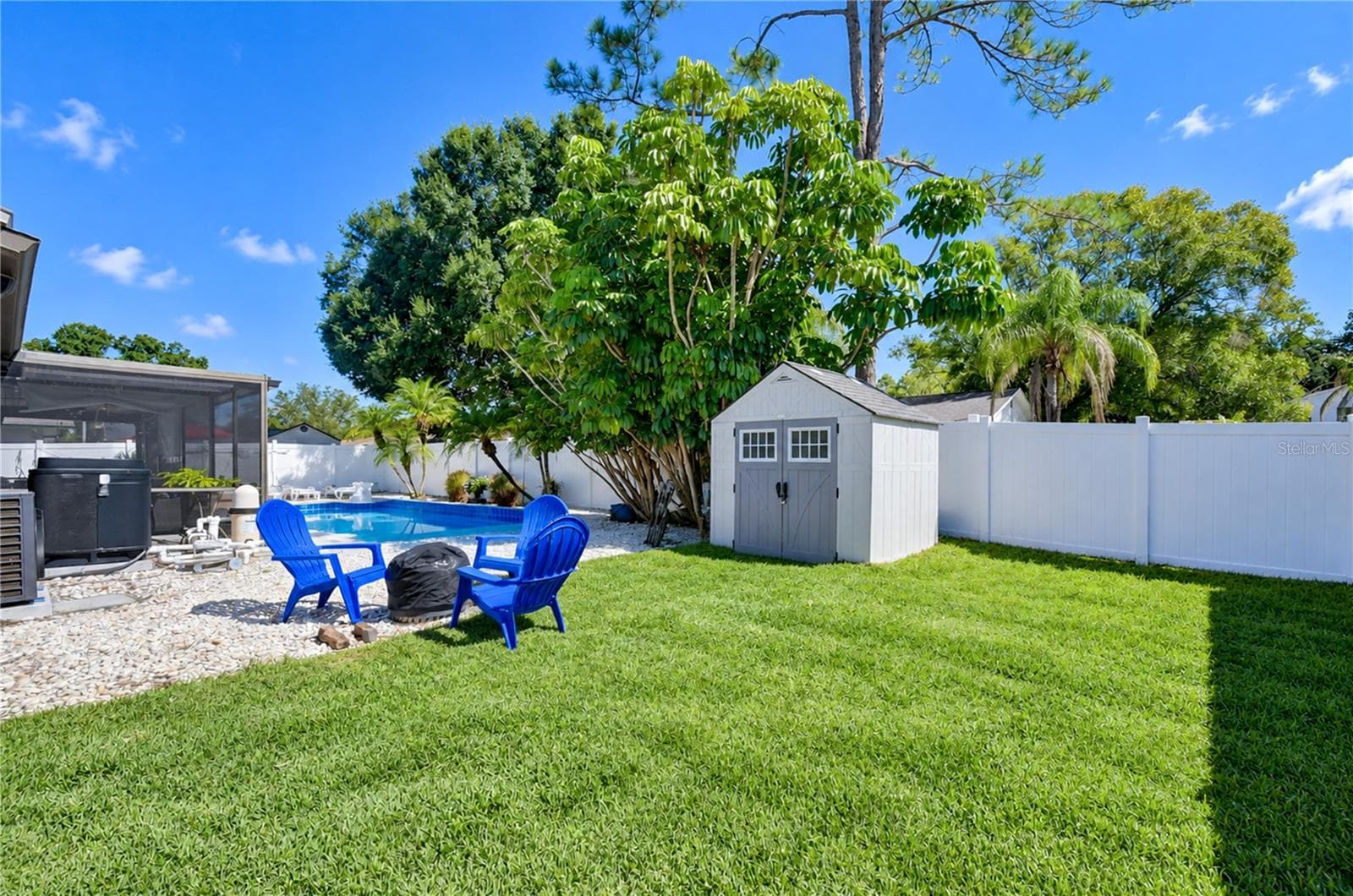 Single Family Residence at 16201 PARKSIDE DR, TAMPA, photo 30 of 32
