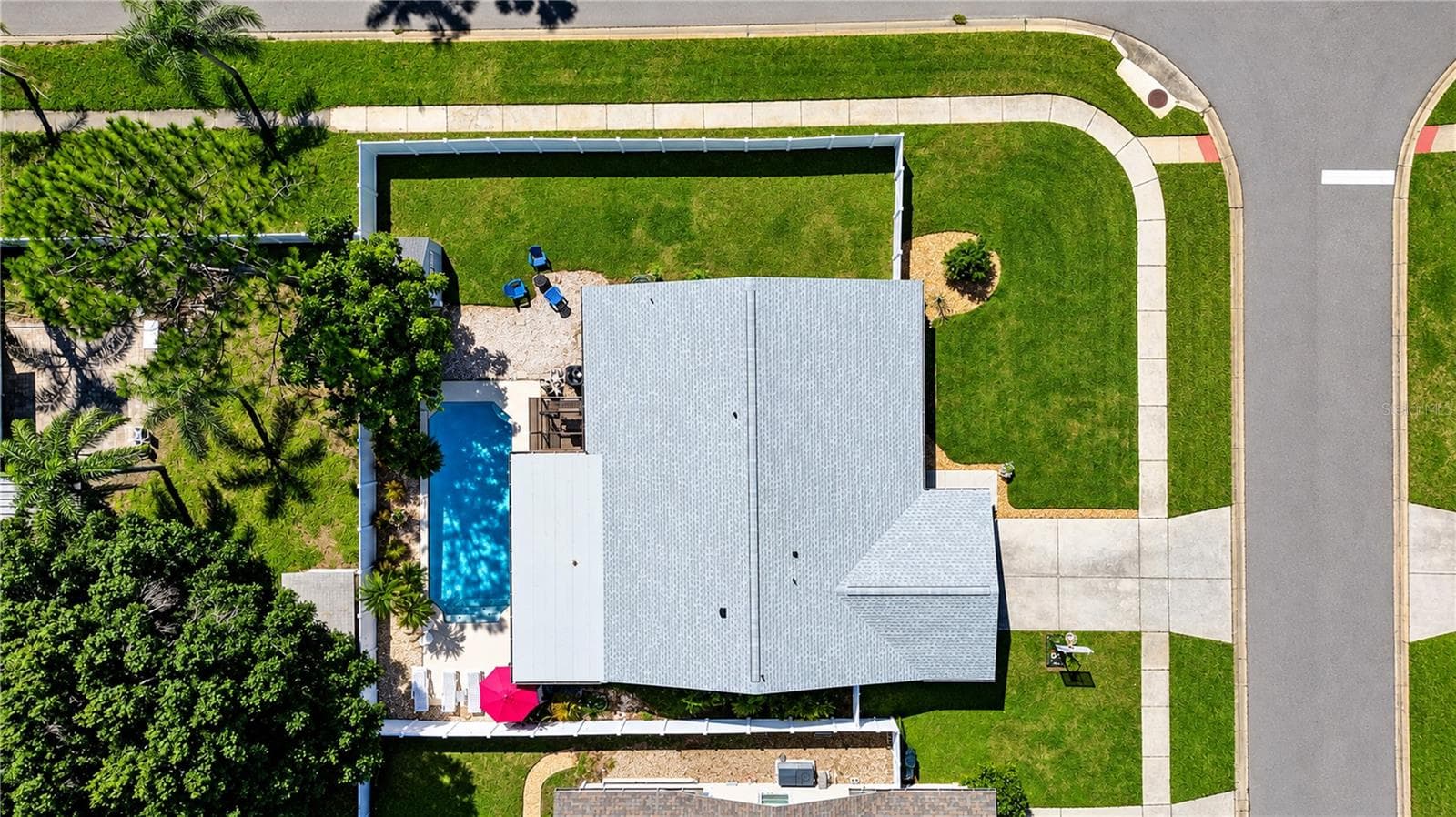 Single Family Residence at 16201 PARKSIDE DR, TAMPA, photo 31 of 32