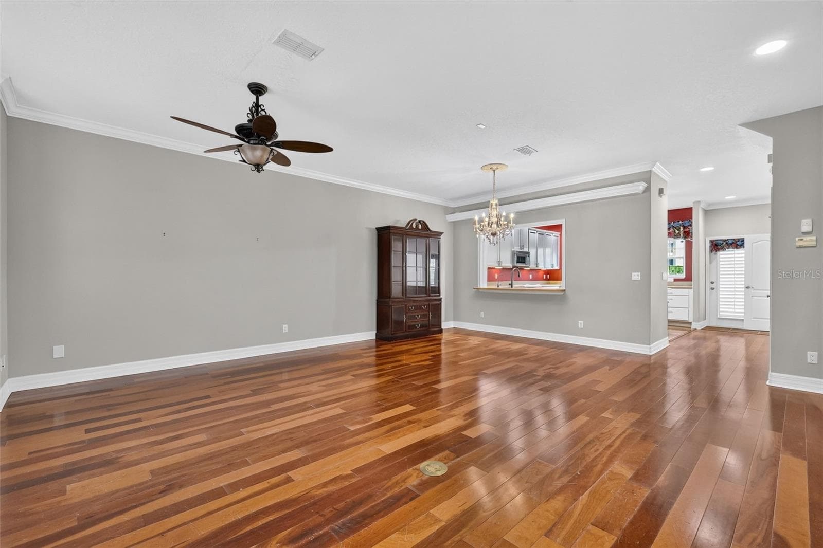 Townhouse at 17311 CHATEAU PINE WAY, CLERMONT, photo 3 of 28