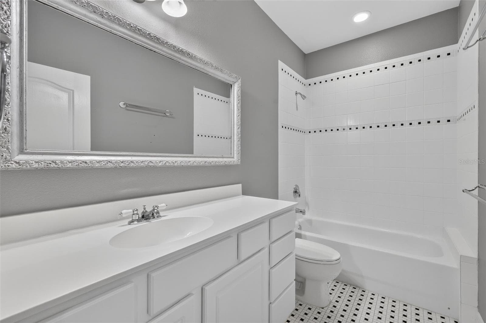 Townhouse at 17311 CHATEAU PINE WAY, CLERMONT, photo 15 of 28