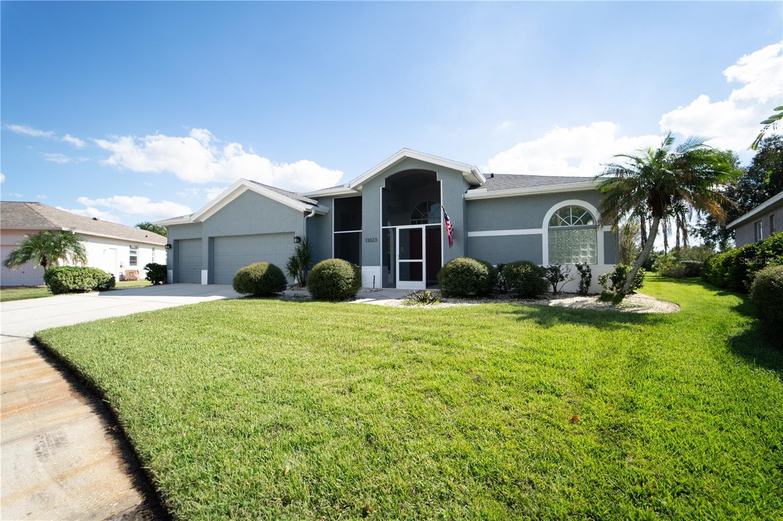 Single Family Residence at 13023 SAINT FILAGREE DR, RIVERVIEW, photo 3 of 83