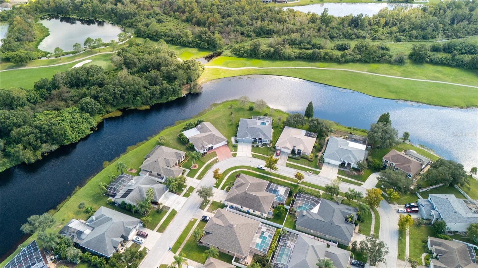 Single Family Residence at 13023 SAINT FILAGREE DR, RIVERVIEW, photo 15 of 83