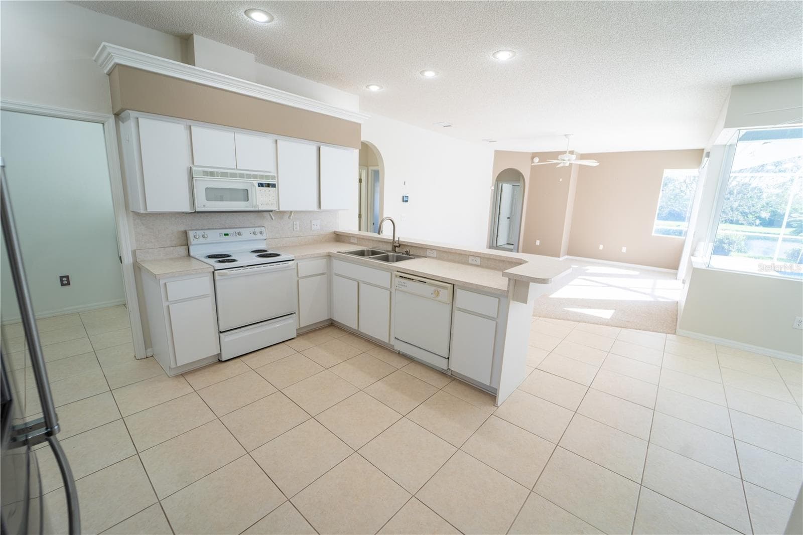 Single Family Residence at 13023 SAINT FILAGREE DR, RIVERVIEW, photo 44 of 83