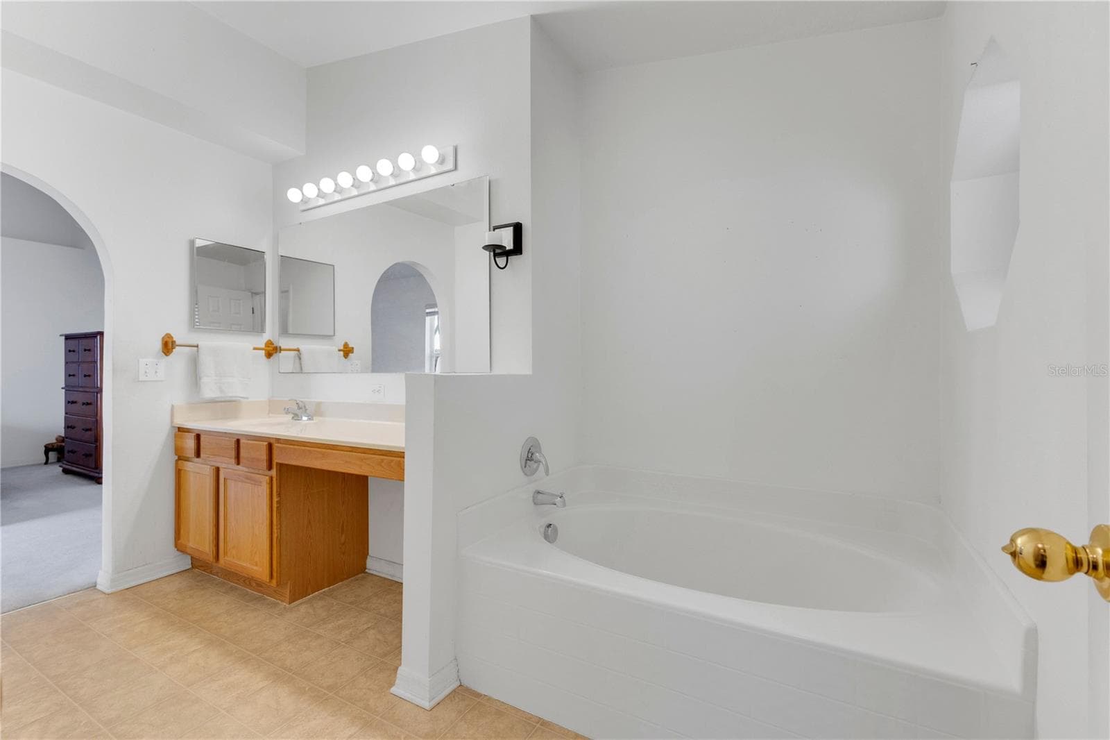 Single Family Residence at 2235 CANOPY DR, MELBOURNE, photo 16 of 34
