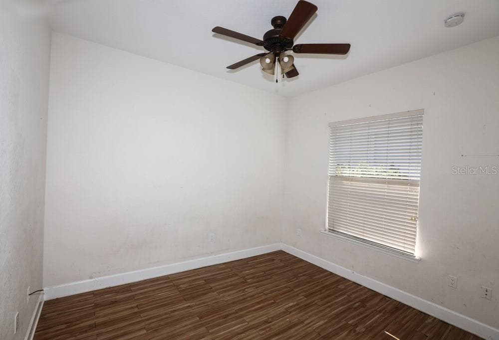 bdrm 3 - 6829 BUSHNELL DR, LAKELAND