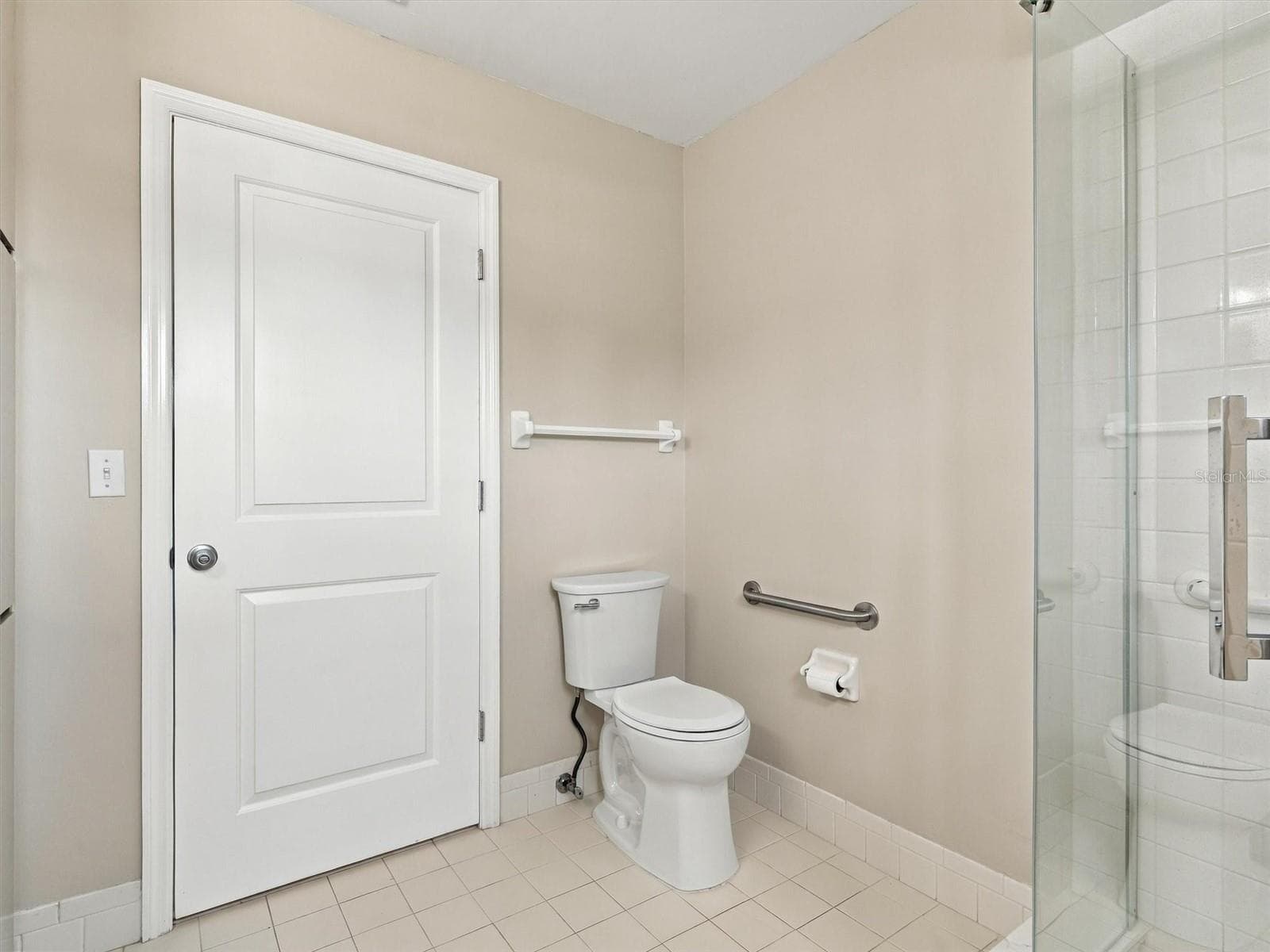 Primary En-Suite bathroom - 9892 SE 177TH LN, SUMMERFIELD