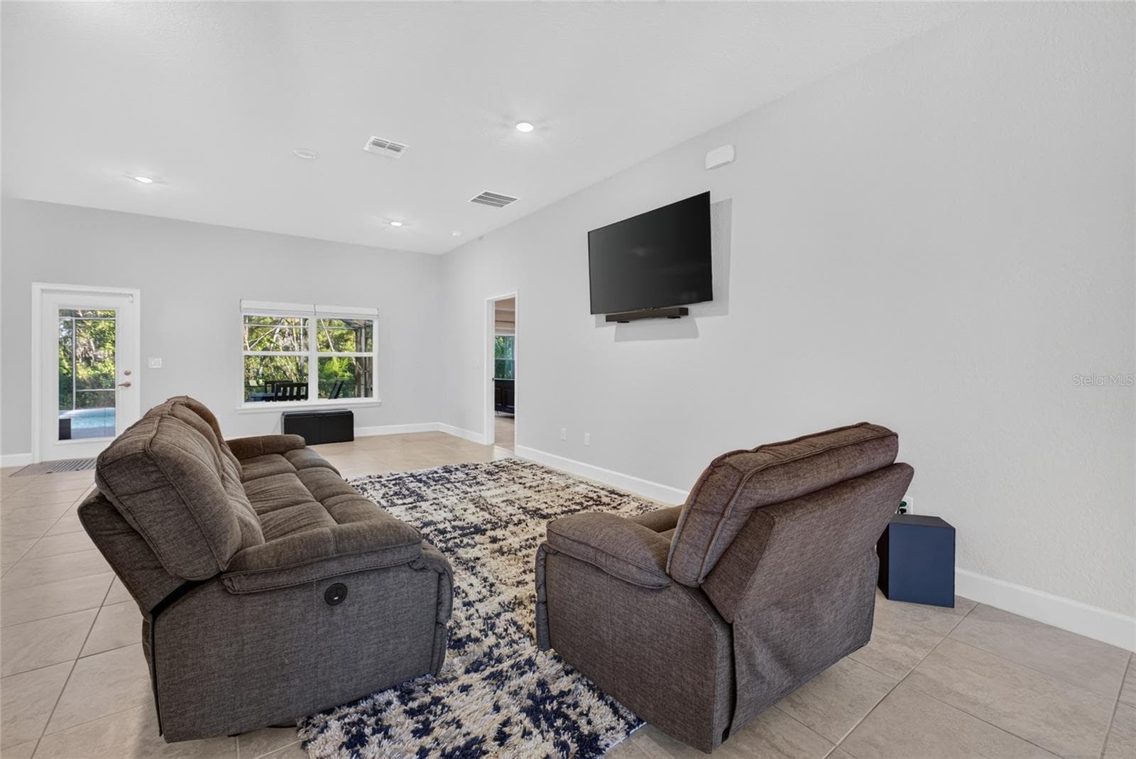 Living Room - 4655 SW 112TH LN, OCALA