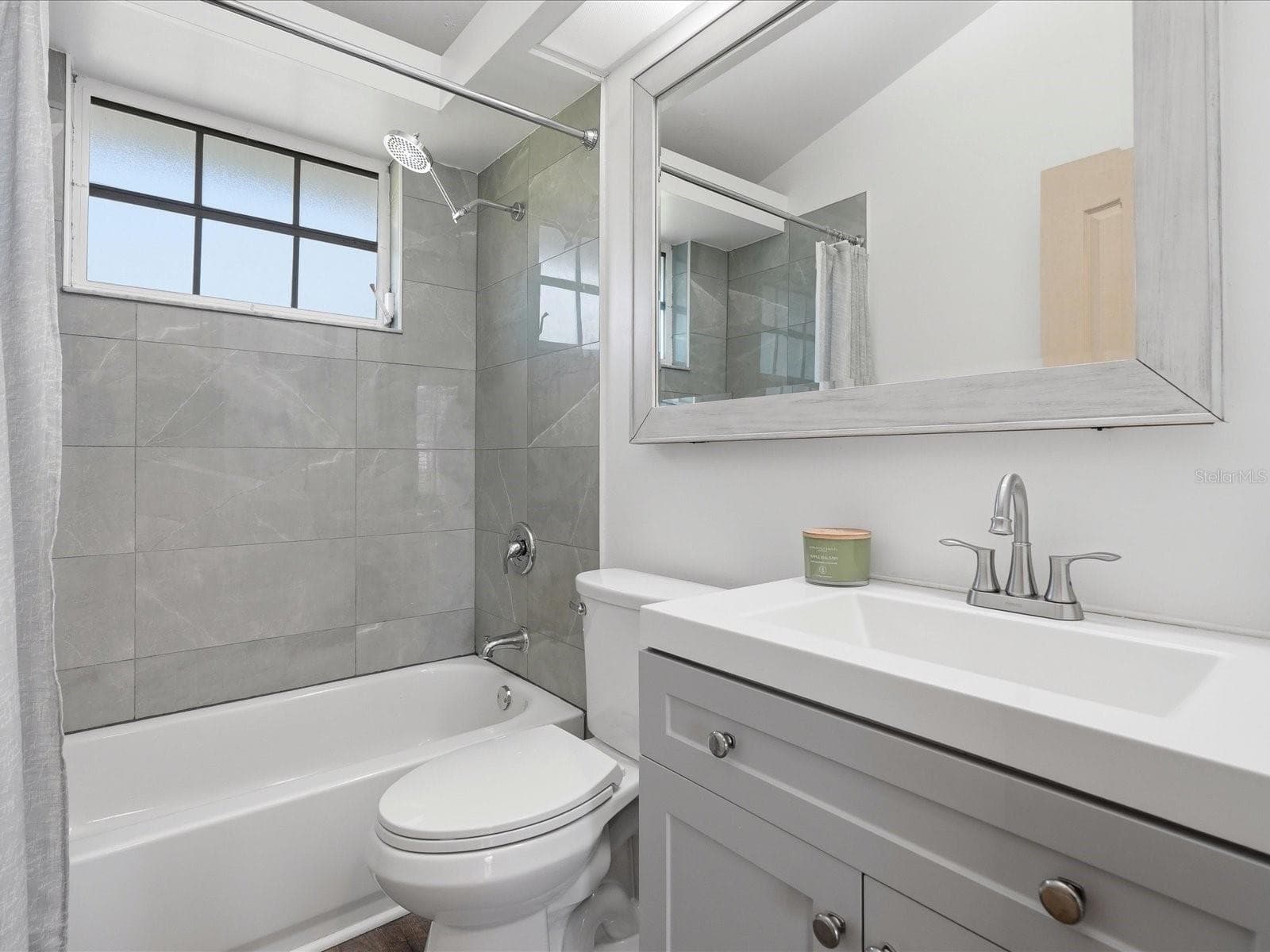Guest bathroom #1 - 22104 LANDIS AVE, PORT CHARLOTTE
