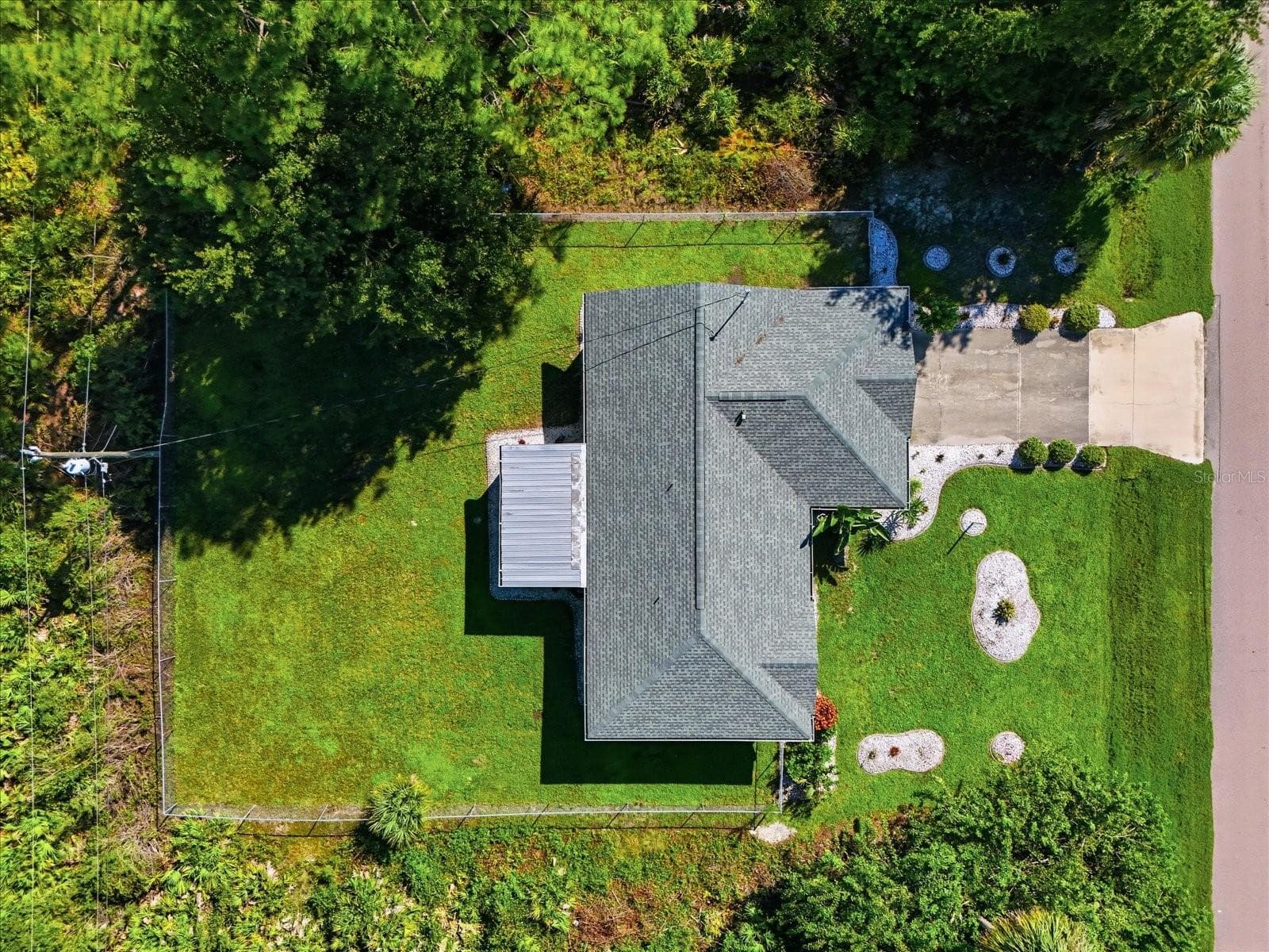 Roof of 22104 Landis Ave - 22104 LANDIS AVE, PORT CHARLOTTE