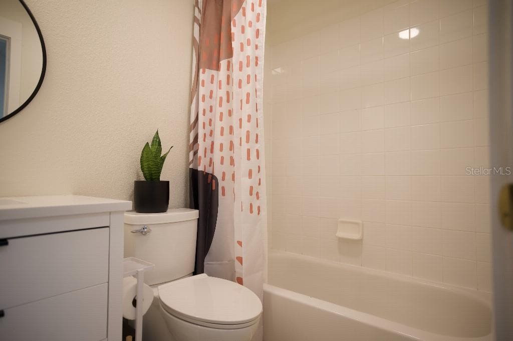 Single Family Residence at 311 REEVES ST, KISSIMMEE, photo 26 of 39