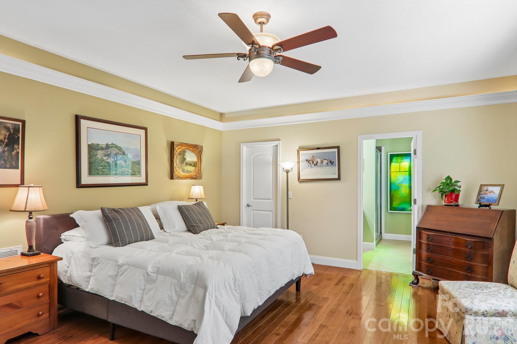 Single Family Residence at 411 Alta Circle, Laurel Park, photo 14 of 34