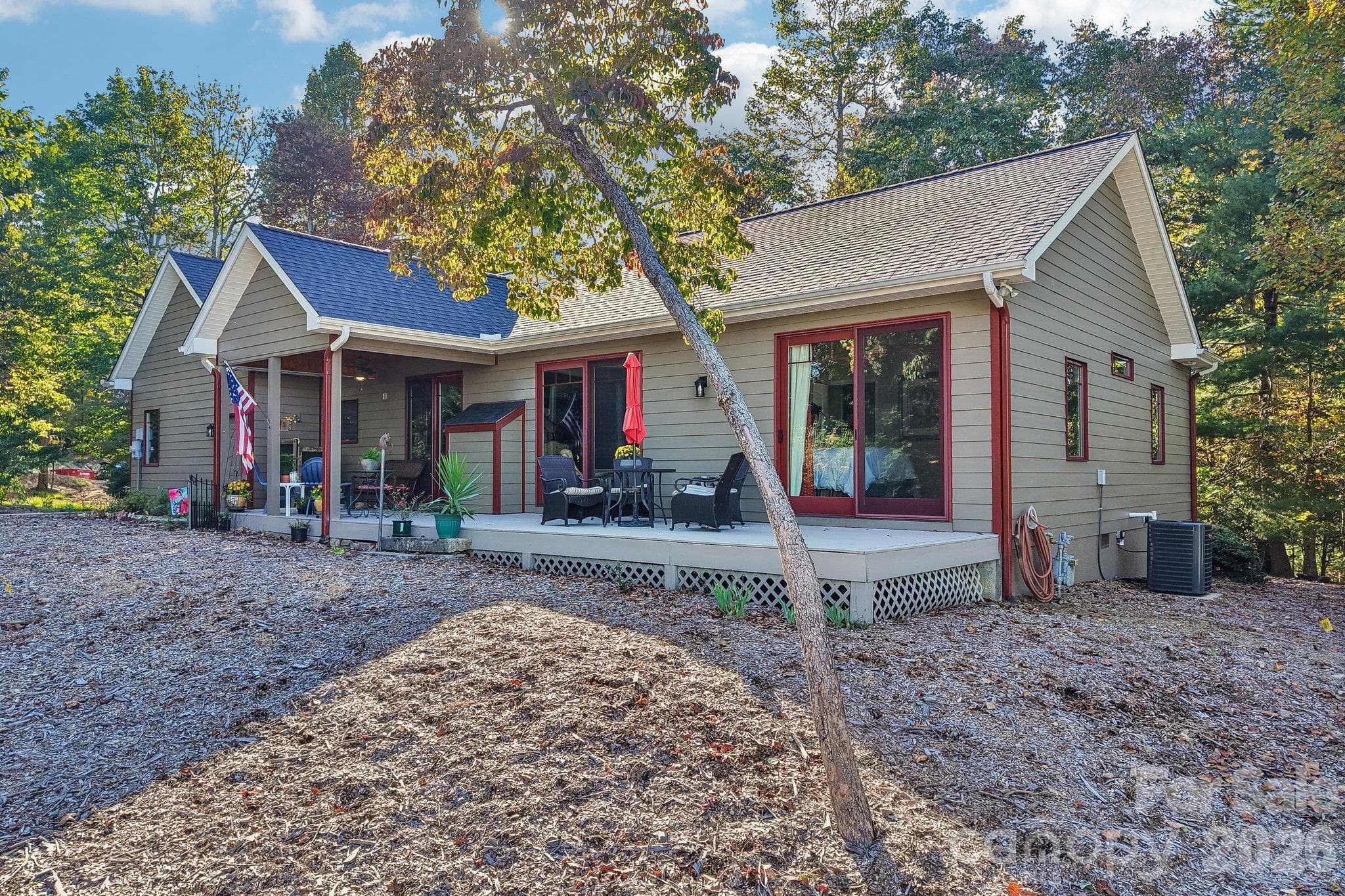 Single Family Residence at 411 Alta Circle, Laurel Park, photo 27 of 34