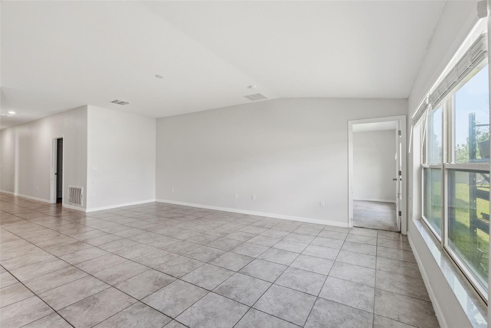 Single Family Residence at 15701 DEMORY POINT PL, SUN CITY CENTER, photo 13 of 42
