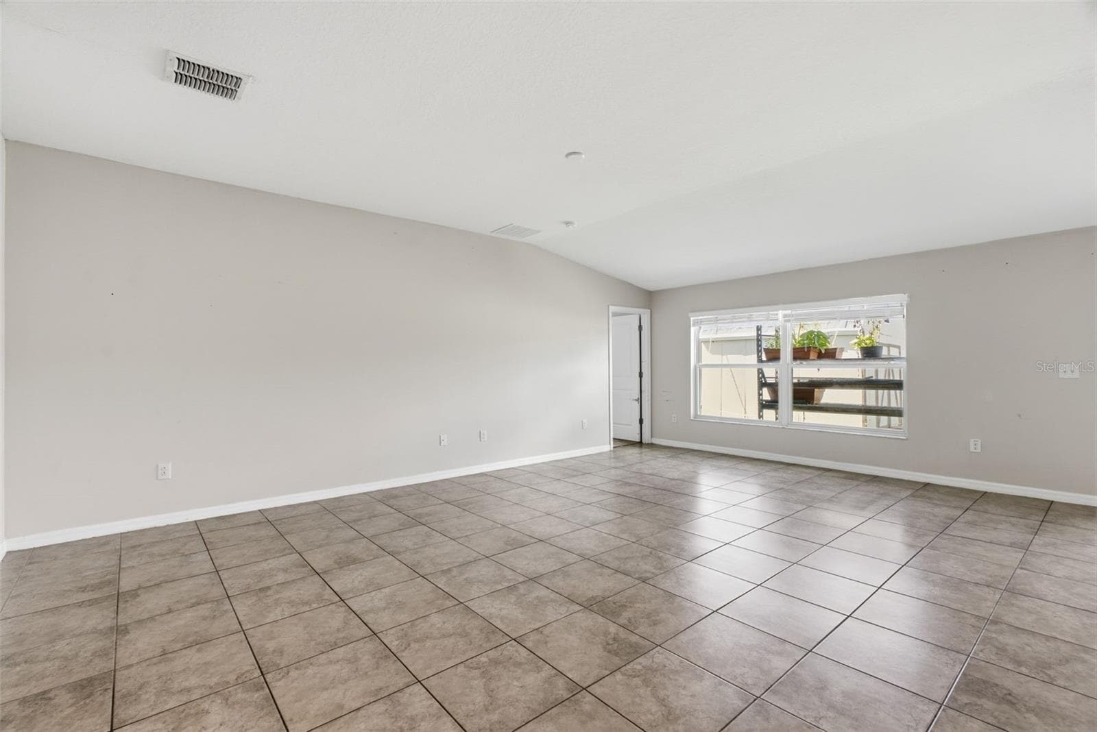 Single Family Residence at 15701 DEMORY POINT PL, SUN CITY CENTER, photo 14 of 42