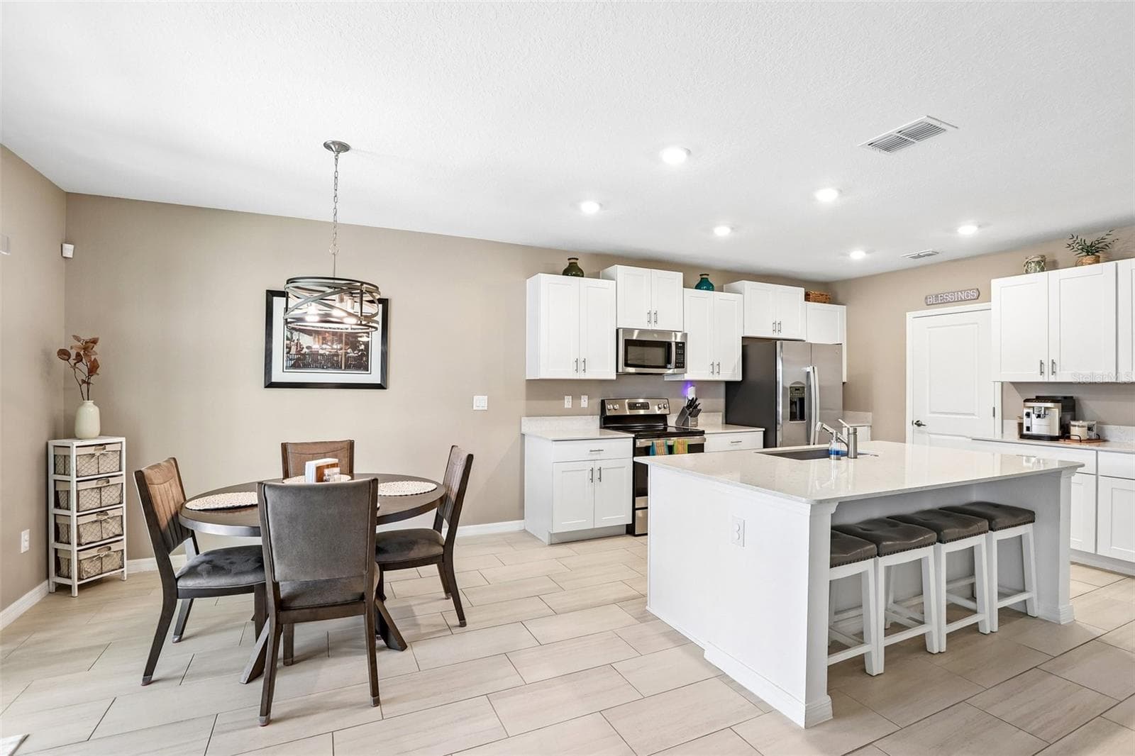 Single Family Residence at 4048 CAPRI COAST DR, PLANT CITY, photo 10 of 39