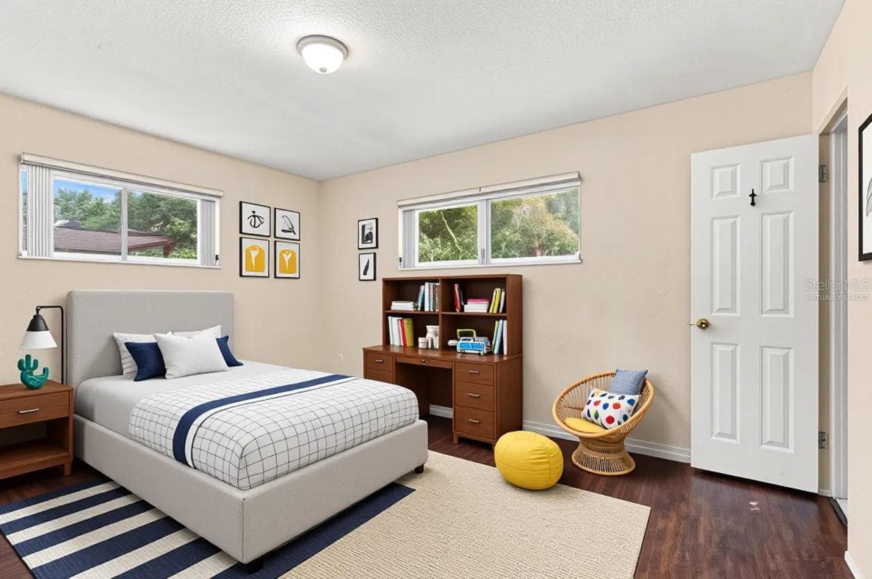 Virtually staged - 6226 42ND AVE N, ST PETERSBURG