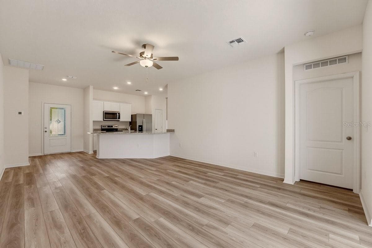 Single Family Residence at 112 CLAYMORE ST, DELTONA, photo 10 of 36