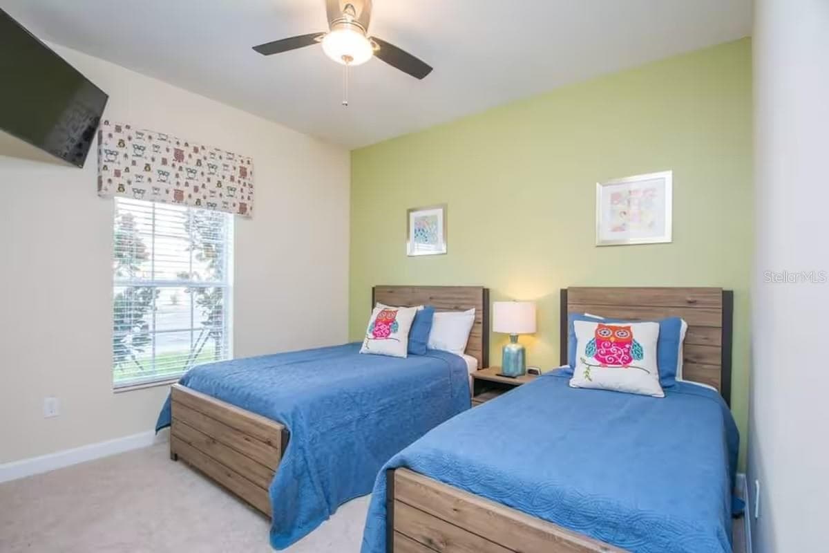 Townhouse at 4870 CLOCK TOWER DR, KISSIMMEE, photo 3 of 19