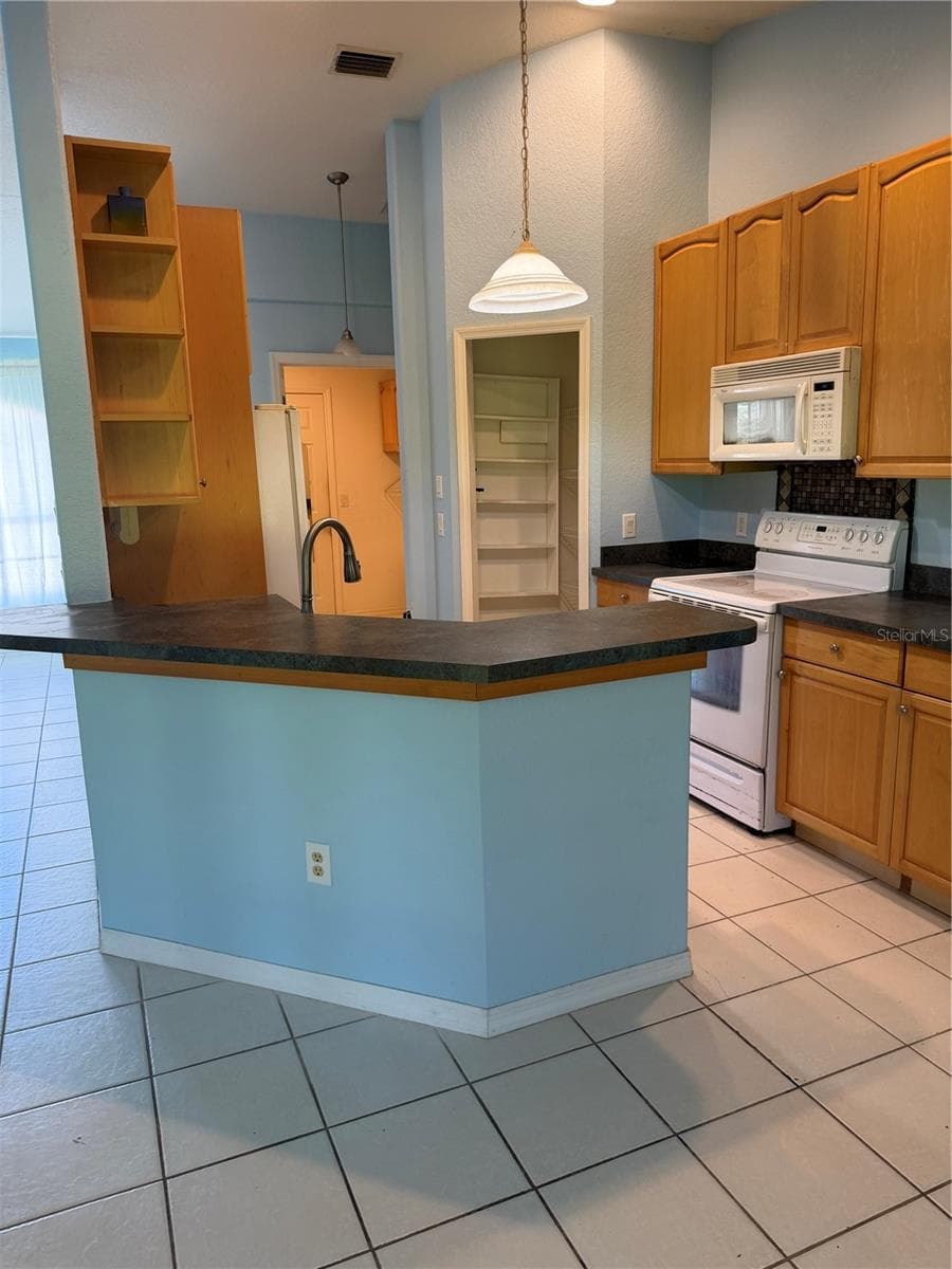 Single Family Residence at 7444 S SEAGRAPE RD, PUNTA GORDA, photo 6 of 39