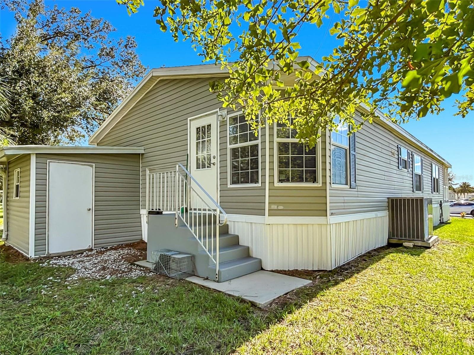 Manufactured Home at 2733 RIVKIN DR, KISSIMMEE, photo 12 of 53