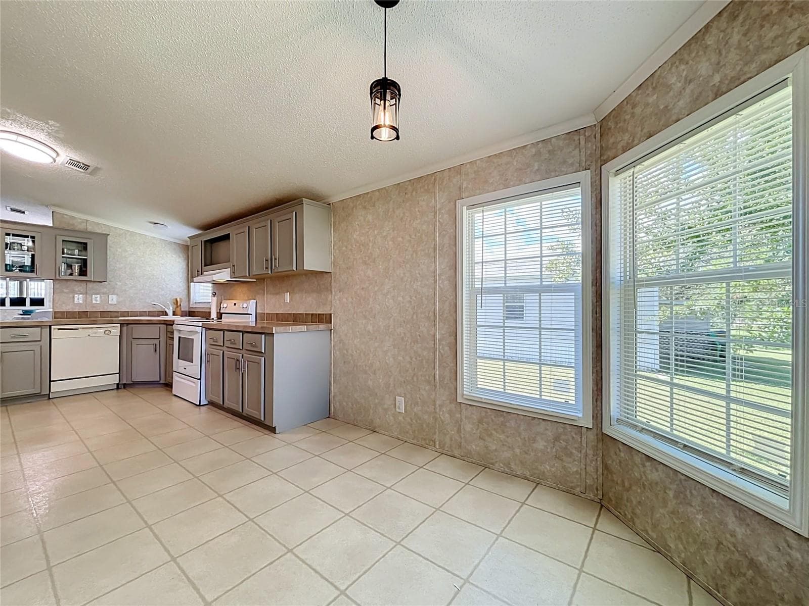 Nook Area - 2733 RIVKIN DR, KISSIMMEE