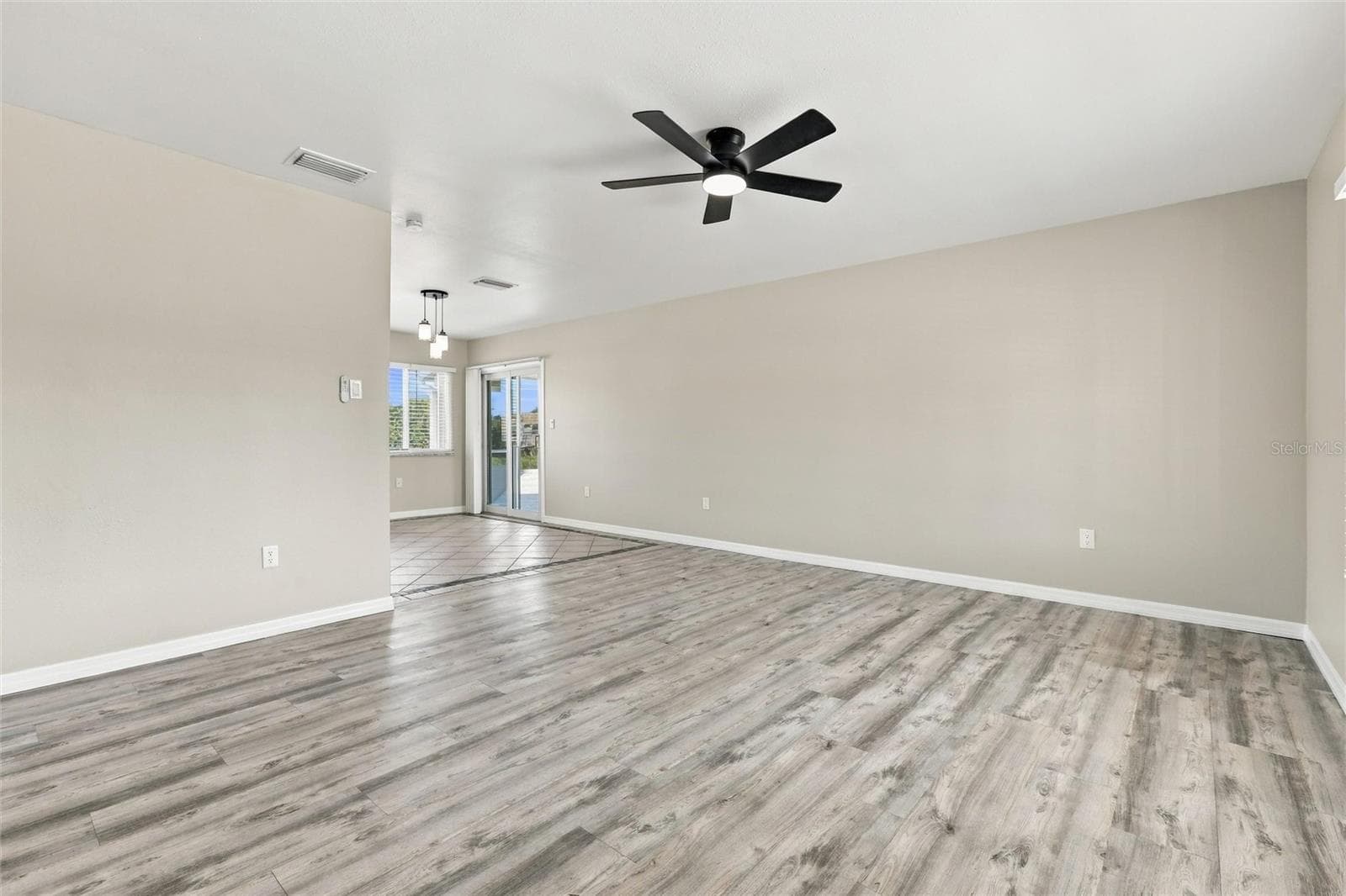 Single Family Residence at 7070 ODOM PL, NORTH PORT, photo 3 of 43