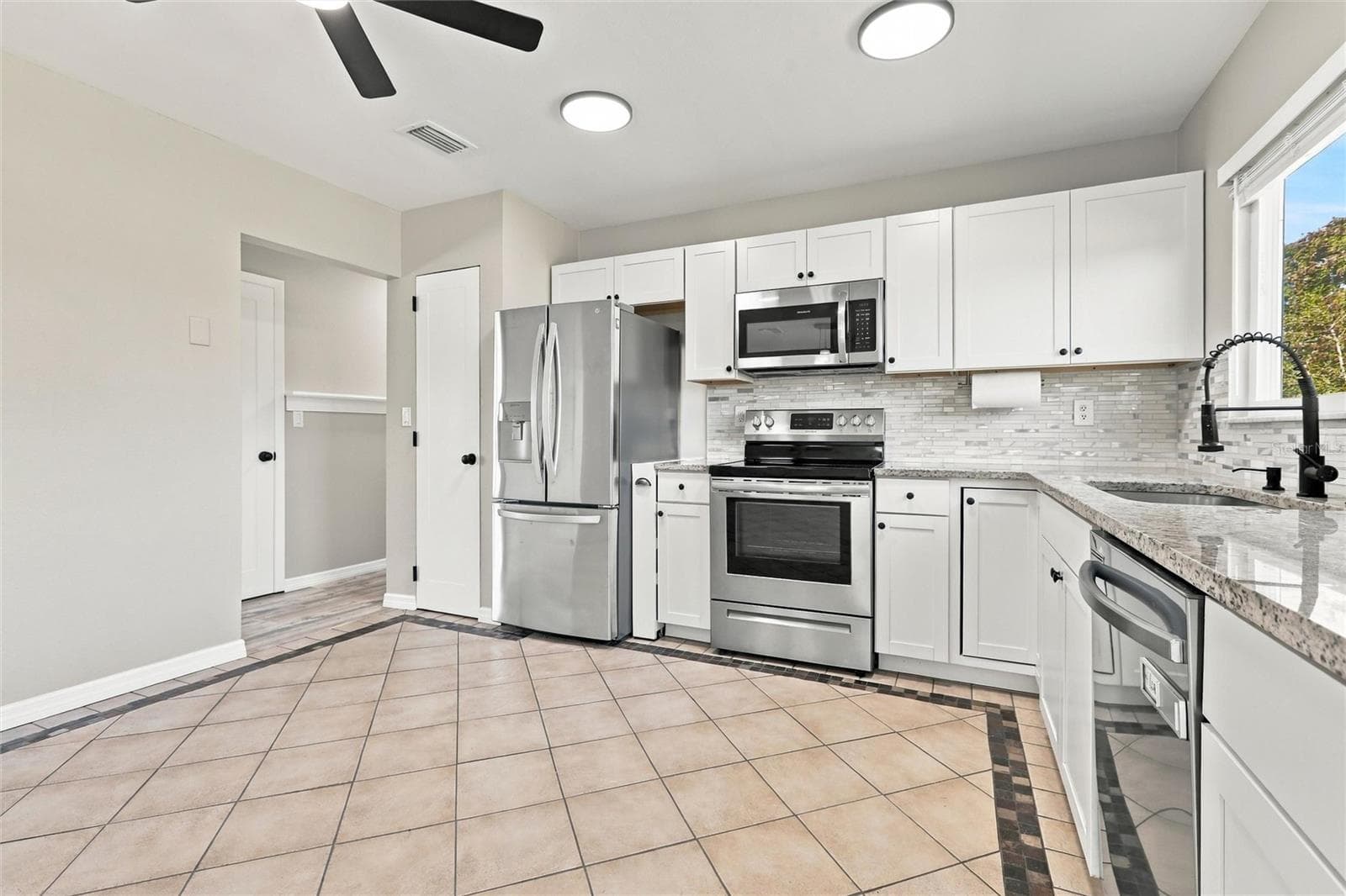 Single Family Residence at 7070 ODOM PL, NORTH PORT, photo 12 of 43