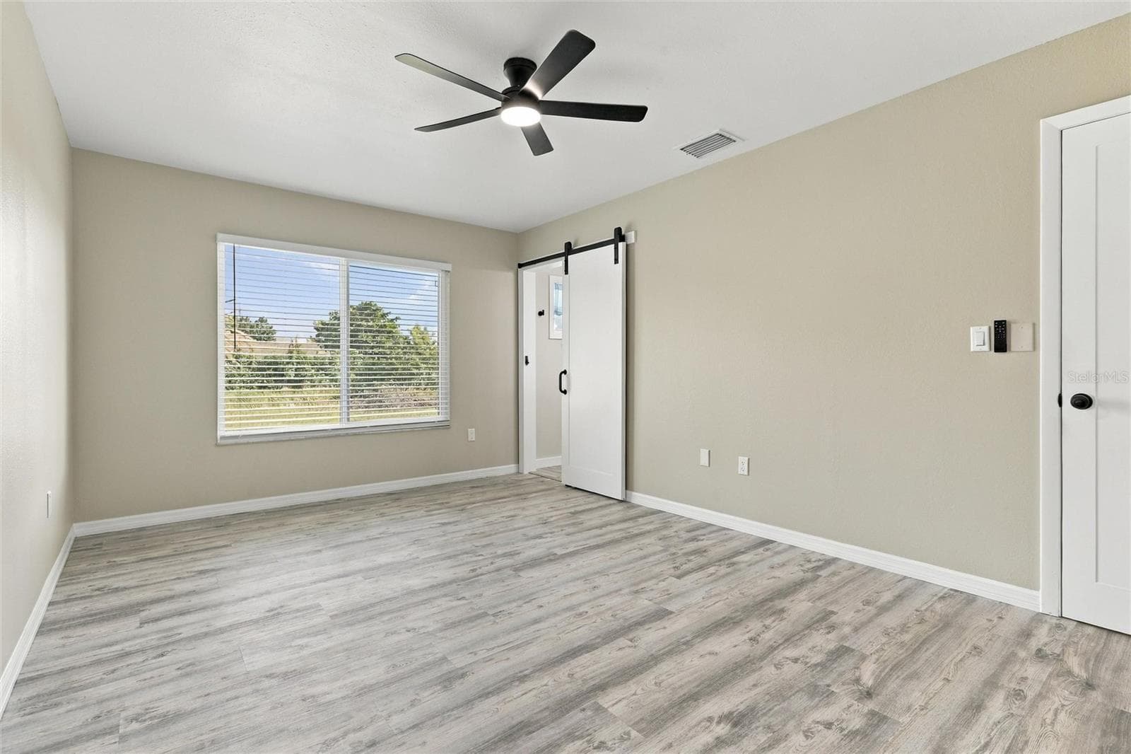 Single Family Residence at 7070 ODOM PL, NORTH PORT, photo 14 of 43